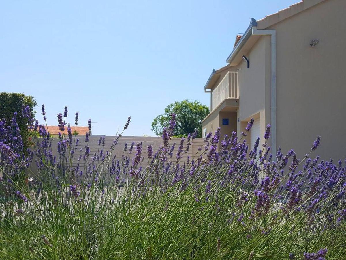 Villa Elysium - Beautiful Family House With Heated Pool Kaštela Exterior foto
